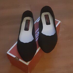 Skechers Women's Skechers Women's Cleo Bewitch Ballet Flat - Size 8.5